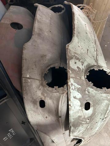 Panhard pl17 afzuigkap beschikbaar voor biedingen