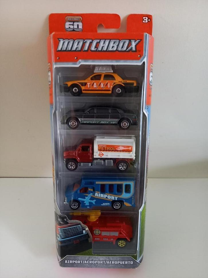 Matchbox 5 pack Airport (2013), Hobby en Vrije tijd, Modelauto's | 1:87, Nieuw, Auto, Matchbox, Ophalen of Verzenden
