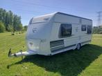 Fendt Saphir 550 !!Met mover!! Grote ijskast !!Bj 2018!!, Caravans en Kamperen, Caravans, Mover, Rondzit, 7 tot 8 meter, Bedrijf
