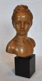 buste fillette terre cuite sur socle de marbre, Antiquités & Art, Art | Sculptures & Bois, Enlèvement ou Envoi