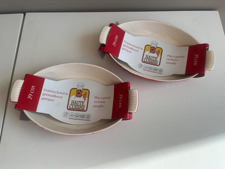 Nieuwe gietijzeren gratinschotel 29 cm, Huis en Inrichting, Keuken | Potten en Pannen, Nieuw, Gietijzer, Ophalen