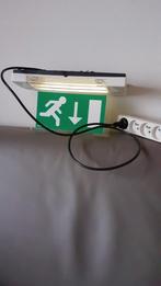 Noodverlichting met stekker., Ophalen, Gebruikt