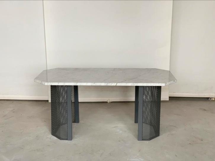 Salontafel | Carrara marmer, Antiek en Kunst, Antiek | Meubels | Tafels, Ophalen