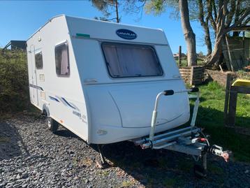 Caravalair antares 426 luxe, Caravans en Kamperen, Caravans, Standaardzit, 750 - 1000 kg, Particulier, Dwars-stapelbed