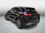 Mercedes-Benz GLA-klasse 200 AMG LINE + TREKHAAK - NEW MODEL, Auto's, Mercedes-Benz, Gebruikt, 4 cilinders, Zwart, 120 kW