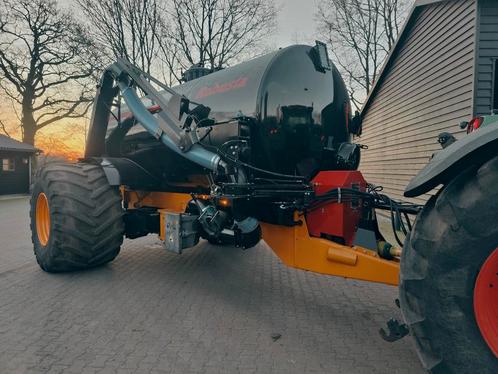 Mesttank Schuitemaker robusta, Zakelijke goederen, Landbouw | Tractoren, Fendt, Ophalen