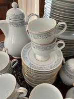 Mooi eetsetvies en koffie servies, Ophalen