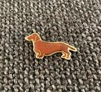 PIN - HOND - DASHOND - TECKEL - CHIEN - DOG, Verzenden, Gebruikt, Dier of Natuur, Speldje of Pin