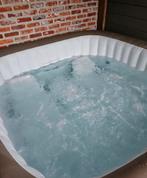 Jacuzzi voor 4 tot 5 personen., Ophalen