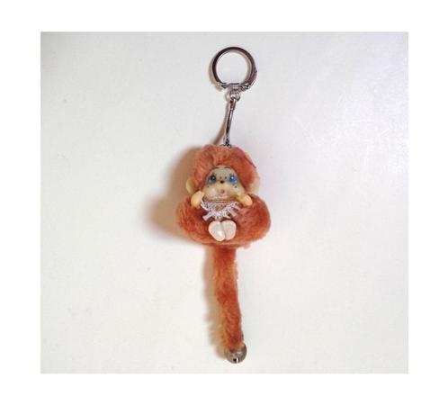 Porte-clés peluche mini Kiki Monchhichi à grelot vintage, Collections, Porte-clés, Utilisé, Enlèvement ou Envoi