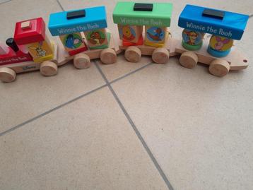 houten disney trein pooh beschikbaar voor biedingen
