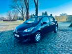 Toyota Yaris 2016bj benzine 1.0 VVT-I EURO6b 110.000 km, Auto's, Stof, Elektrische ramen, Zwart, 5 deurs