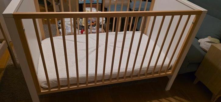 Kinderkraft mia babybedje 60x120 cm, Kinderen en Baby's, Babywiegjes en Ledikanten, Zo goed als nieuw, Wieg, Ophalen of Verzenden