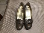 Kakikleurige pumps maat 42, Ophalen, Zo goed als nieuw
