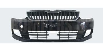 Bumper Skoda Fabia 3 III 6V0 14-18 6V0807221 Voorbumper KJ12 beschikbaar voor biedingen