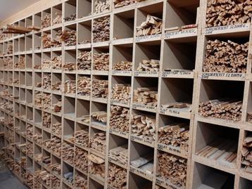 Ruim assortiment moluren NU IN KORTING! beschikbaar voor biedingen