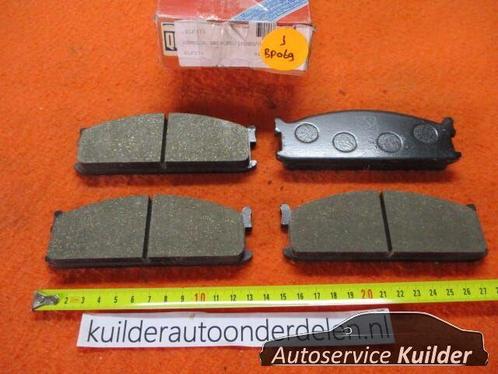 Remblokken voorzijde Izuzu Midi QH bp373  4320842, Auto-onderdelen, Remmen en Aandrijving, Overige automerken, Nieuw, Ophalen of Verzenden