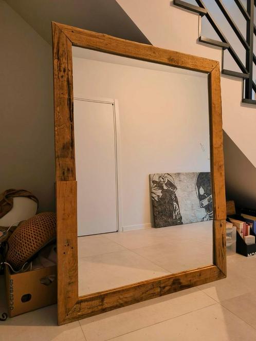 Miroir avec finition en bois de contremarche, Maison & Meubles, Accessoires pour la Maison | Miroirs, Comme neuf, Enlèvement