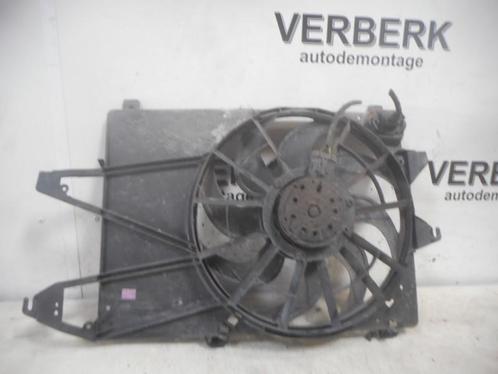 KOELVENTILATORMOTOR Ford Mondeo III (01-2000/03-2007), Auto-onderdelen, Airco en Verwarming, Ford, Gebruikt