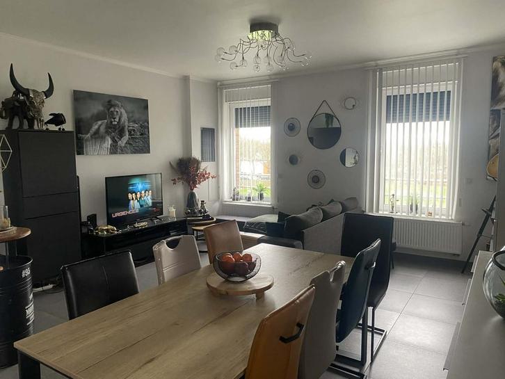 Appartement a louver cartier Tivoli, Immo, Appartementen en Studio's te huur, Provincie Henegouwen