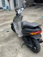 Derbi atlantis, Fietsen en Brommers, Brommers | Derbi, Ophalen, Zo goed als nieuw