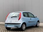 Fiat Punto 1.2i, 5 places, Berline, 860 kg, Tissu