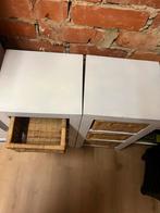 2 nachtkastjes wit met schuifmandjes, Ophalen, Zo goed als nieuw