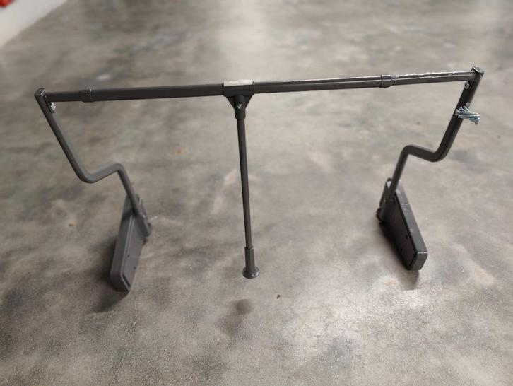 Uitschuifbare kledinglift, Huis en Inrichting, Kasten | Kleerkasten, Zo goed als nieuw, 50 tot 100 cm, Met hangruimte, Metaal