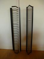 2 X MODERN ZWART METALEN REK CD / DVD / eventueel boeken, Huis en Inrichting, Woonaccessoires | Cd- en Dvd-rekken, Ophalen of Verzenden