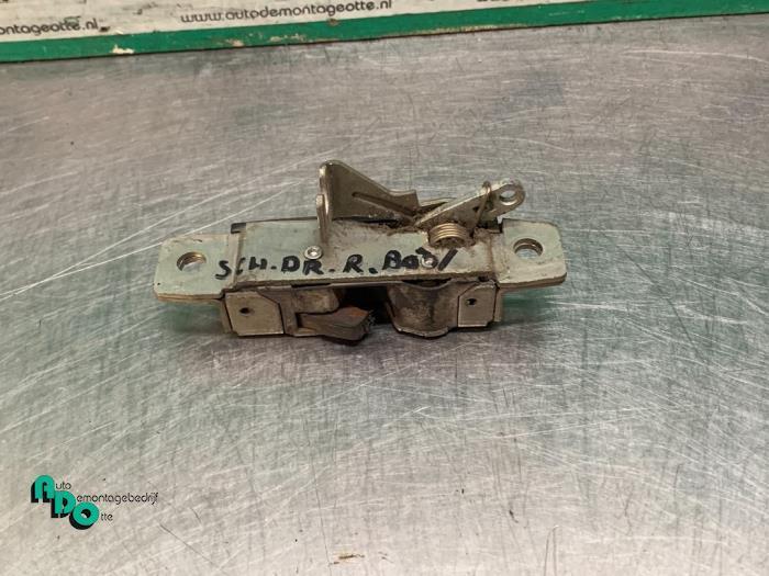 Mécanique de verrouillage porte coulissante droite d'un Mer, Autos : Pièces & Accessoires, Carrosserie & Tôlerie, Mercedes-Benz