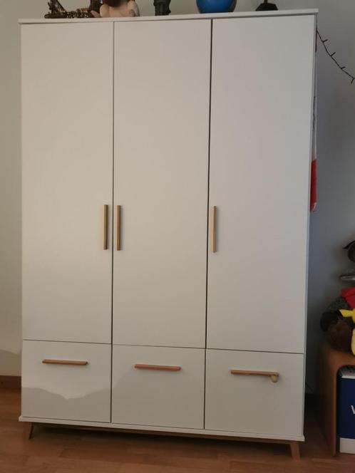 Kledingkast Goossens 2025, Huis en Inrichting, Kasten | Kleerkasten, Zo goed als nieuw, 200 cm of meer, 100 tot 150 cm, 50 tot 75 cm