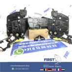 Mercedes HARMAN KARDON SPEAKERS + SUBWOOFER + VERSTERKER W17