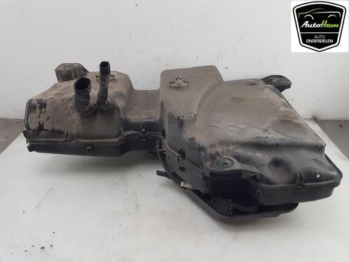 ADBLUE TANK Volkswagen Tiguan (AD1) (01-2016/04-2024), Auto-onderdelen, Uitlaatsystemen, Volkswagen, Gebruikt