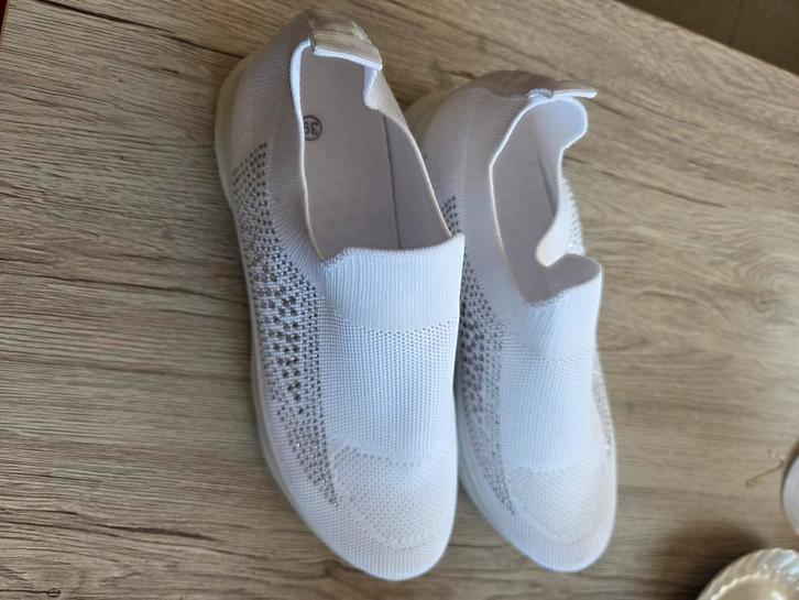 Instap schoenen nieuw, Kleding | Dames, Schoenen, Nieuw, Instappers, Wit, Ophalen