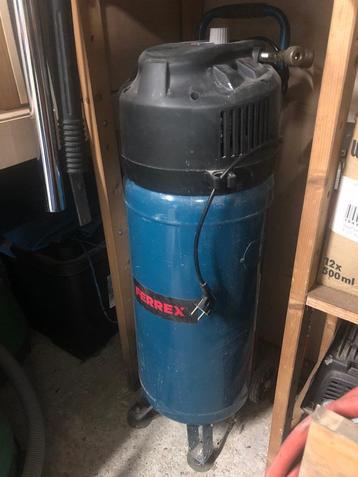 Staande compressor 10bar ferrex beschikbaar voor biedingen