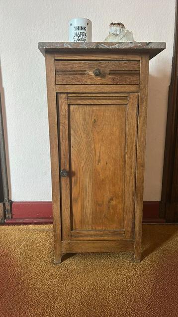 Armoire ancienne, Enlèvement, Comme neuf
