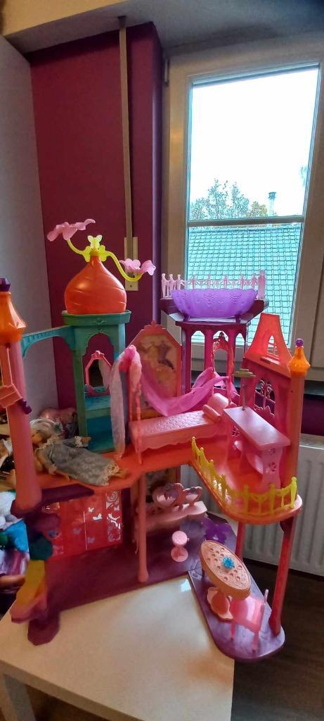 Barbiehuis, Kinderen en Baby's, Speelgoed | Poppenhuizen, Gebruikt, Poppenhuis, Ophalen