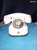 Oude RRT-telefoon uit 1956, Ophalen of Verzenden, Overige typen