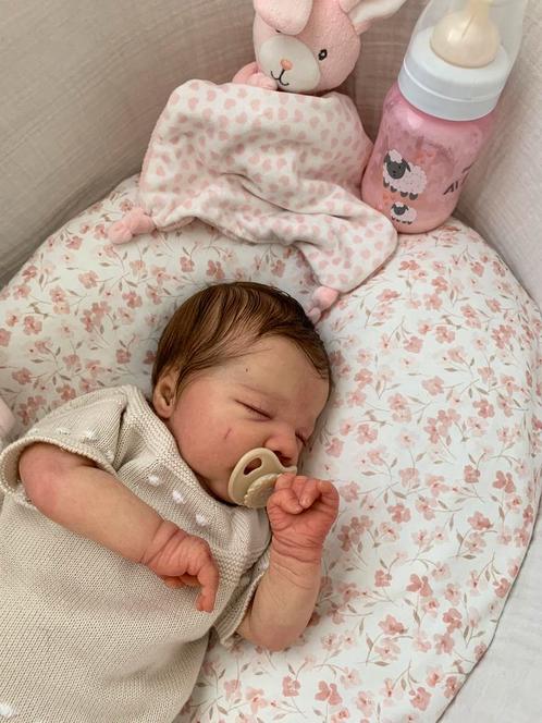 Reborn baby (realborn) Felicity met certificaten, Verzamelen, Poppen, Nieuw, Babypop, Levensecht of Reborn, Ophalen