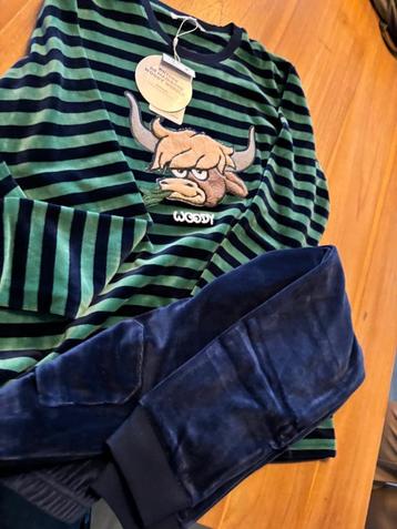 Woody pyjama beschikbaar voor biedingen
