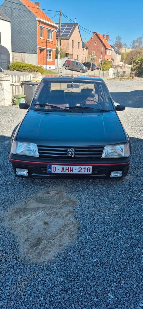 Peugeot 205 1.9 GTI 130 pk, Auto's, Peugeot, Bedrijf, Te koop, Bluetooth, Centrale vergrendeling, Elektrische ramen, Lederen bekleding