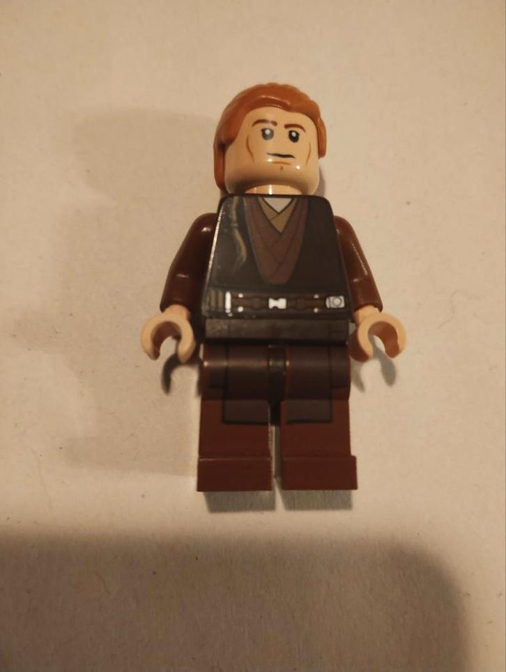Lego star wars  ; Anakin Skywalker mini figuur ., Verzamelen, Star Wars, Zo goed als nieuw, Actiefiguurtje, Ophalen of Verzenden