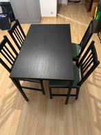 Tafel met 4 stoelen en kussens, Huis en Inrichting, Complete eetkamers, Ophalen, Zo goed als nieuw