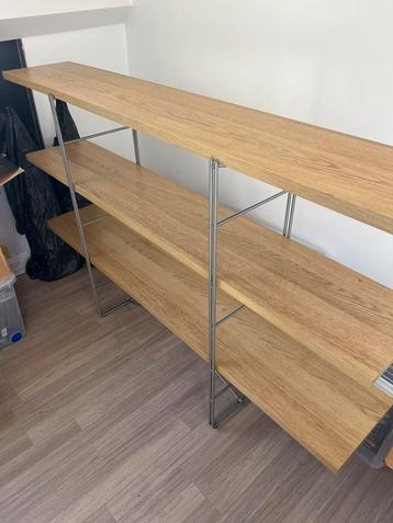 Etagere en bois etat impeccable beschikbaar voor biedingen