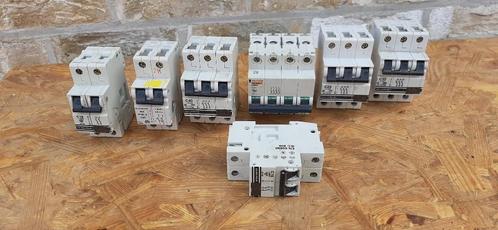 zekeringen, automaten, zekering, 16A 20A 25A 32A 40A 63A, Doe-het-zelf en Bouw, Elektriciteit en Kabels, Zo goed als nieuw, Verzenden