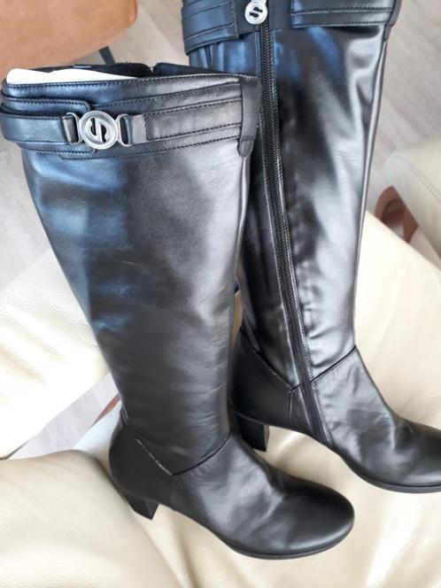 Olivier Strelli : nieuwe, zwarte laars : maat 37, Kleding | Dames, Schoenen, Nieuw, Hoge laarzen, Zwart, Ophalen of Verzenden