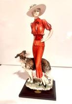 Beeldje “Dame in het rood met hond”, Giuseppe Armani, Floren, Antiek en Kunst, Antiek | Porselein, Ophalen