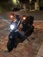 A klasse scooter, Fietsen en Brommers, Ophalen, Zo goed als nieuw