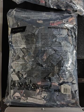 Magic FX CON10SL SF metallic confetti 55x17mm 1kg Silver beschikbaar voor biedingen