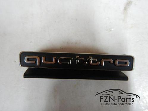 Audi A3 8V Quattro Logo Embleem Grille, Auto-onderdelen, Overige Auto-onderdelen, Gebruikt, Ophalen of Verzenden